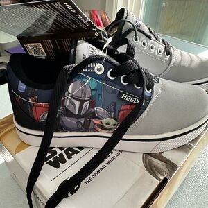 Heelys Star Wars Mandalorian Kids Sneakers - Gray and Black